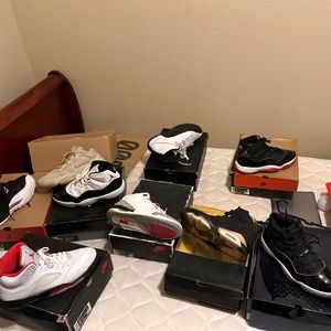 Ass9rtment of Jordans' sizes 14&15's